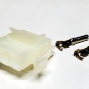 R25101 Connector and Female Pins, A6F001